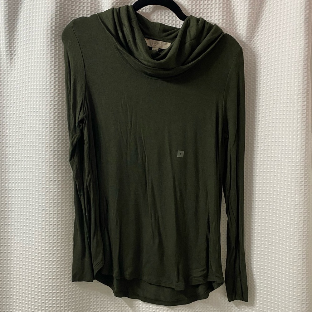 NWT LOFT Cowl Neck Tunic Top